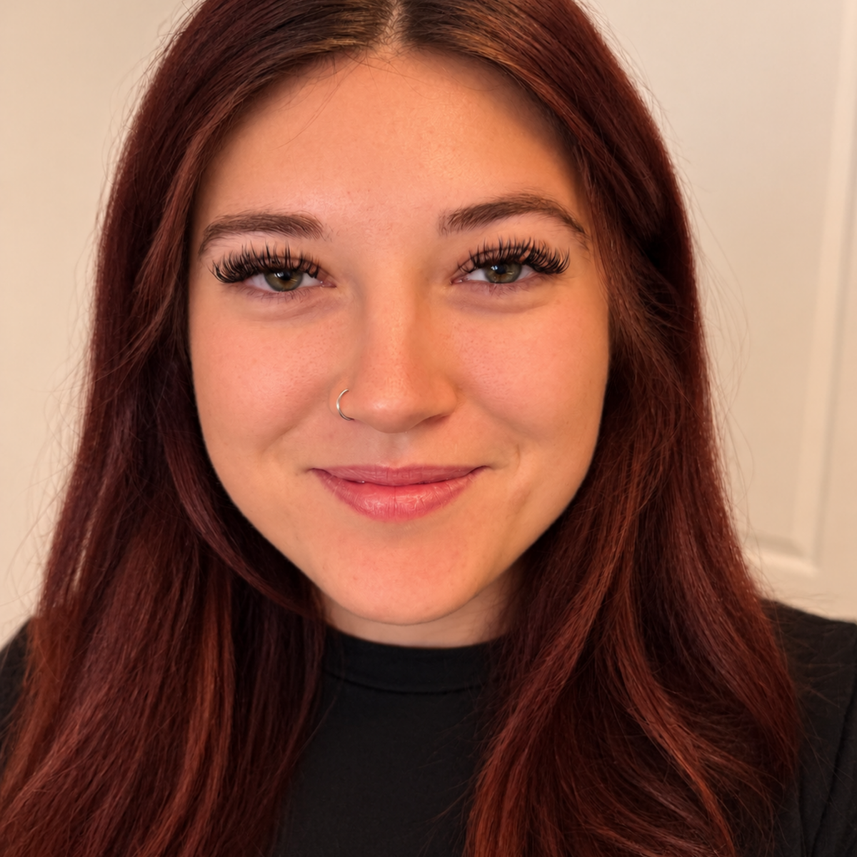 Pose complète d’extensions de cils — Styles variés