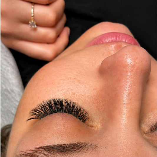 Extensions de cils UV - Pose complète