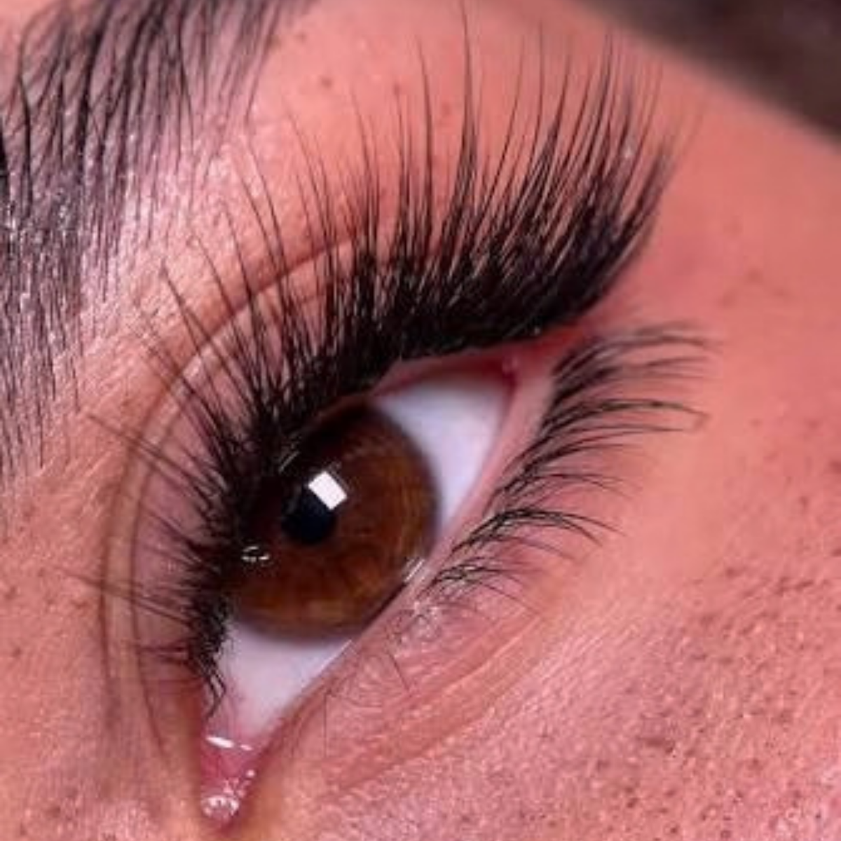 Extensions de cils UV - Pose complète