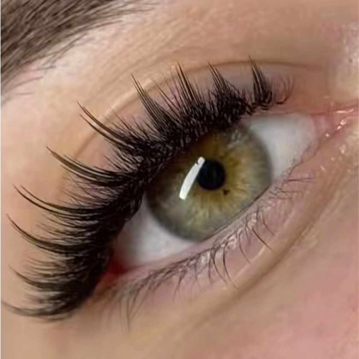 Extensions de cils UV - Pose complète